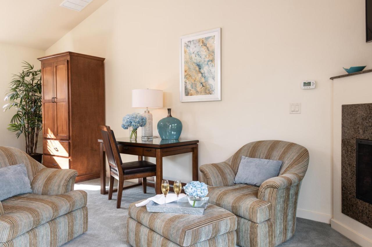 Inn On Lake Granbury Extérieur photo