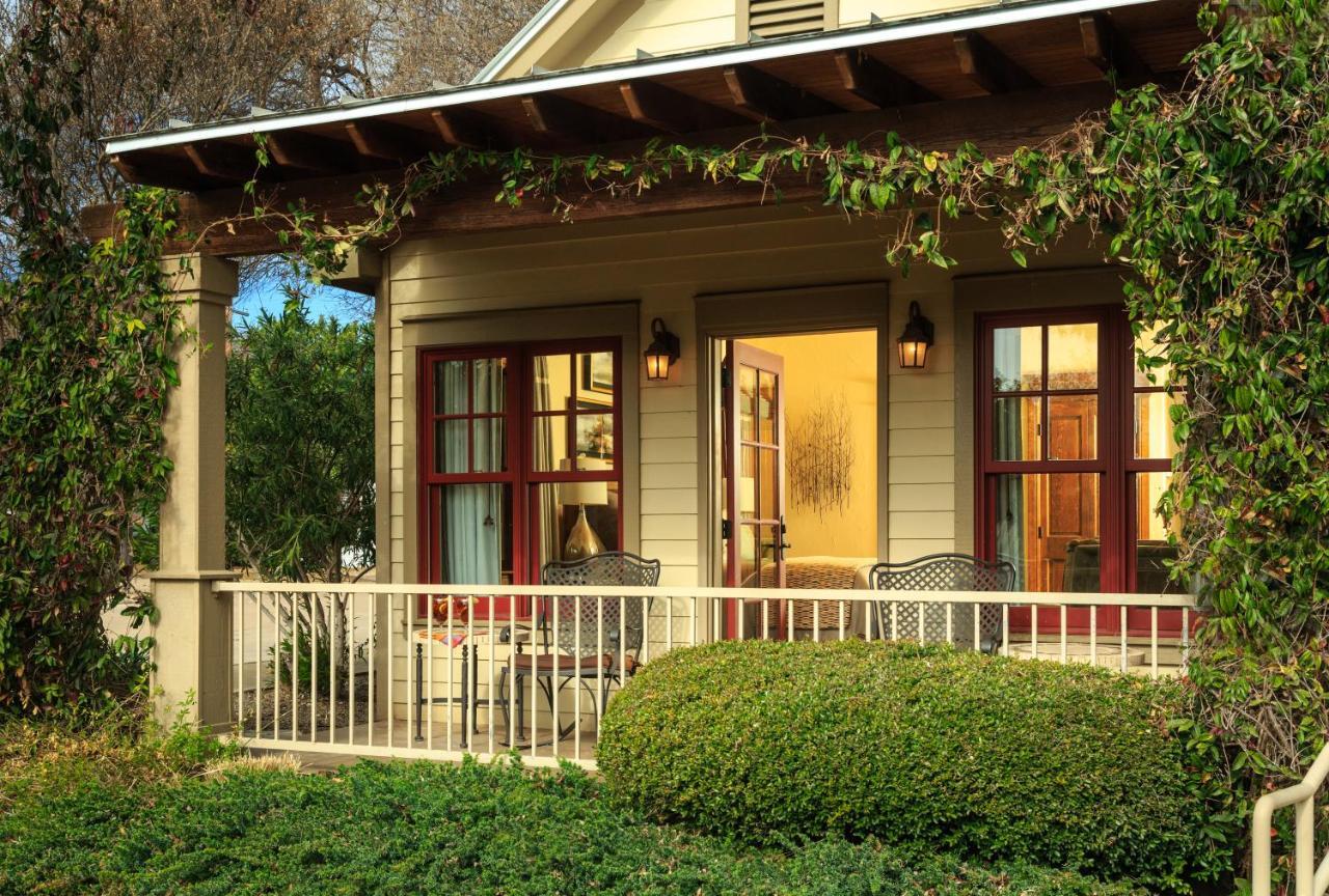 Inn On Lake Granbury Extérieur photo
